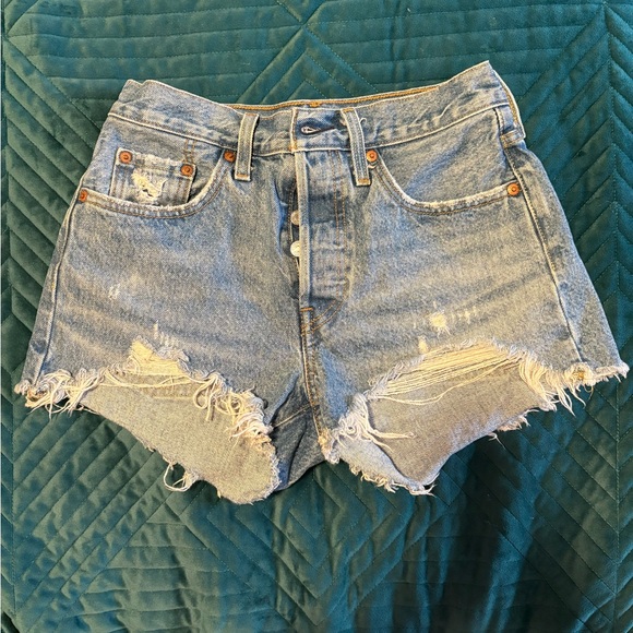Levi's 501 Denim Cutoff Shorts Size 25 - Picture 2 of 5